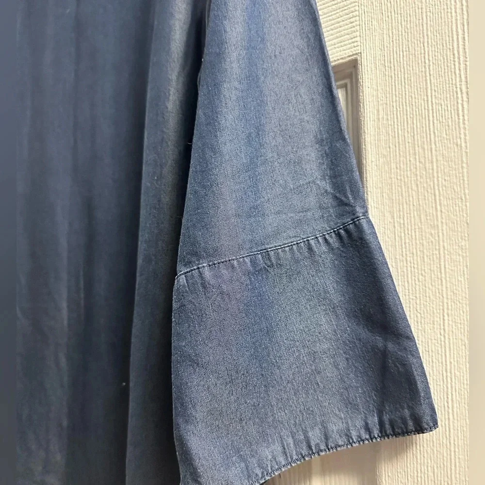 Ann Taylor split sides